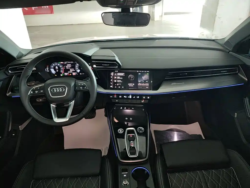 Audi A3 2025 — фото 10