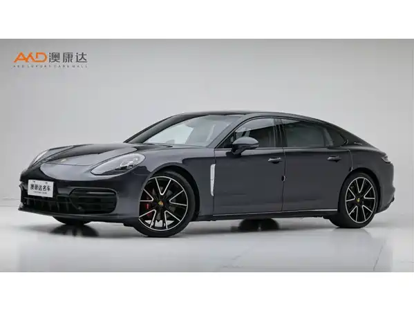 Porsche Panamera 2021