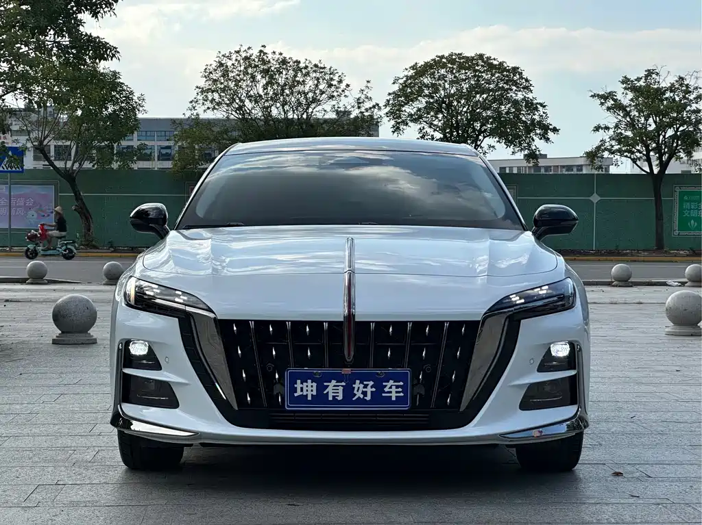 Hongqi H6 2025 — фото 2