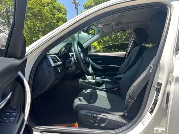 BMW 3 Series 2015