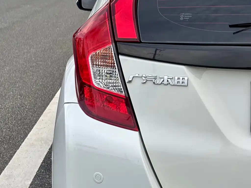 Honda Fit 2017 — фото 9