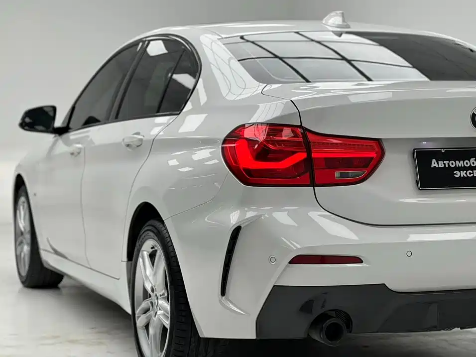BMW 1 Series 2022