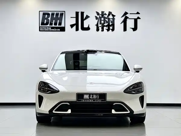Xiaomi SU7 2025