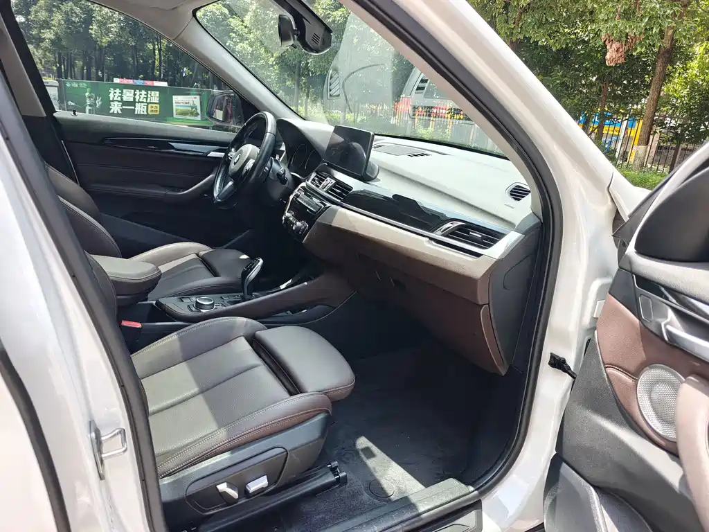 BMW X1 2022 — фото 16