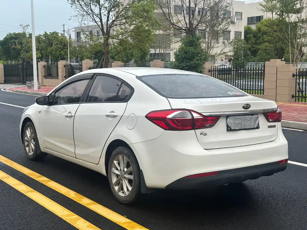 Kia K3 2017