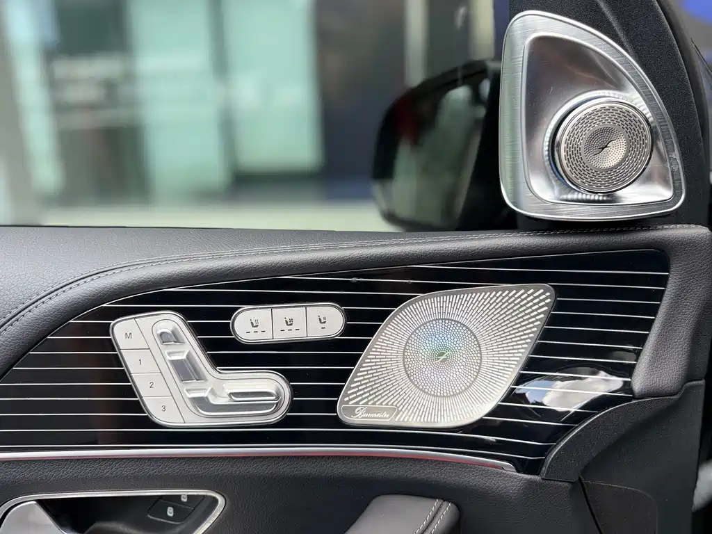 Mercedes-Benz GLE AMG 2023 — фото 4