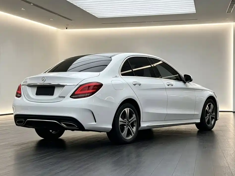 Mercedes-Benz C-Class 2020 — фото 8