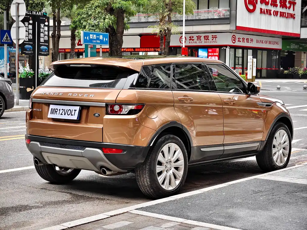 Land Rover Evoque 2015 — фото 7