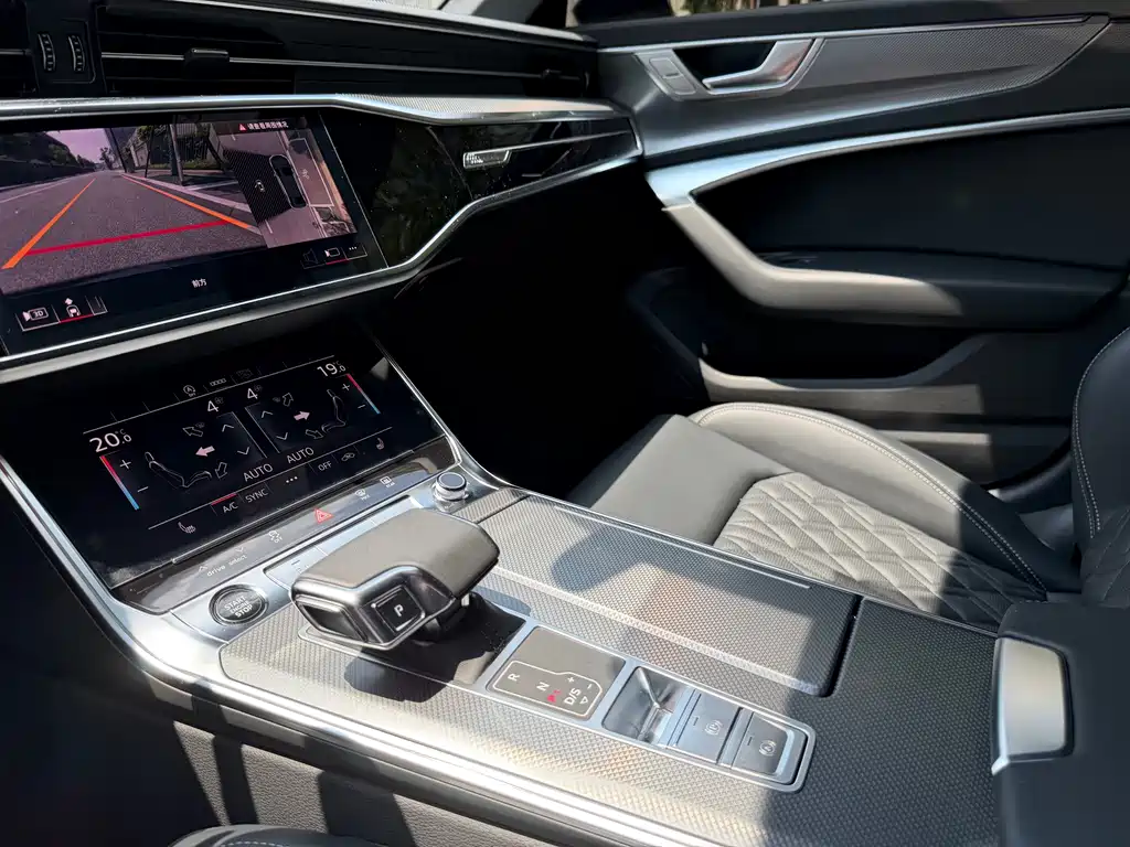 Audi A6L 2025 — фото 14