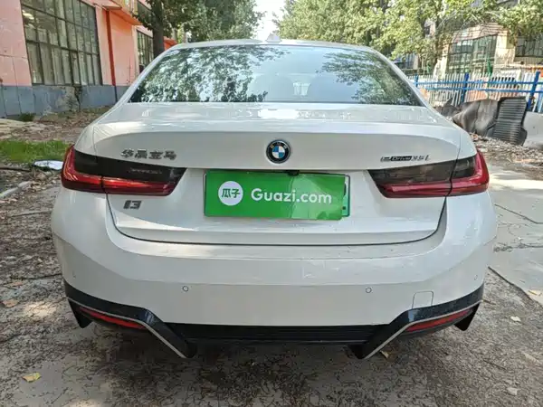 BMW i3 2022