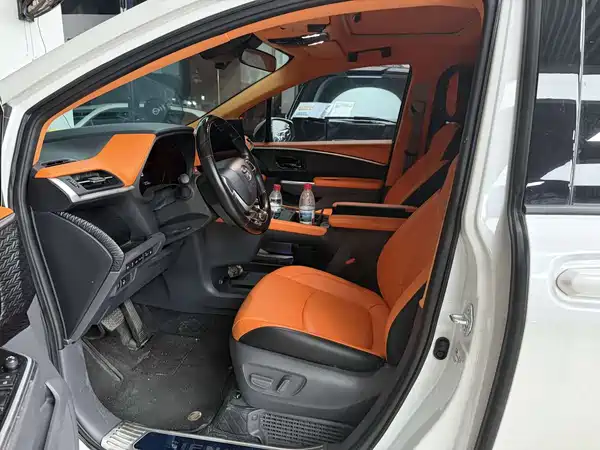 Toyota Sienna 2024