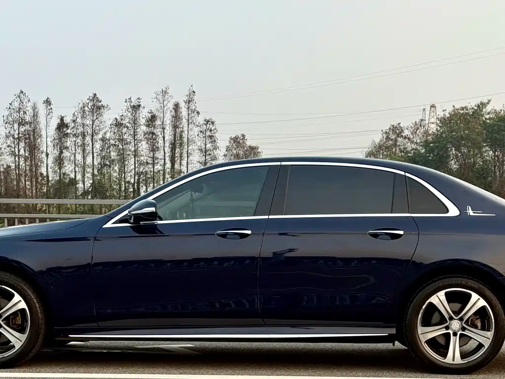 Mercedes-Benz E-Class 2017