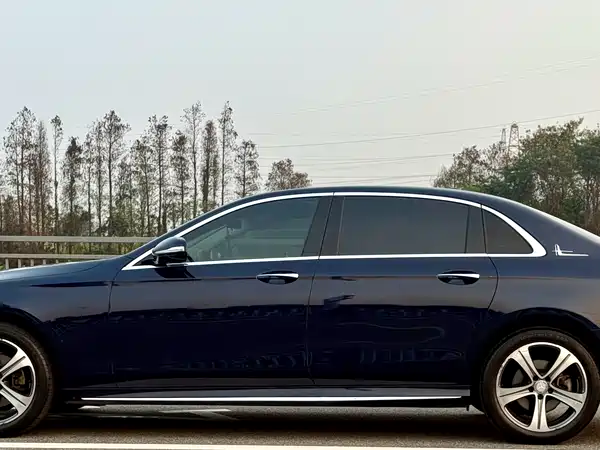 Mercedes-Benz E-Class 2017