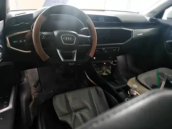 Audi Q3 2021