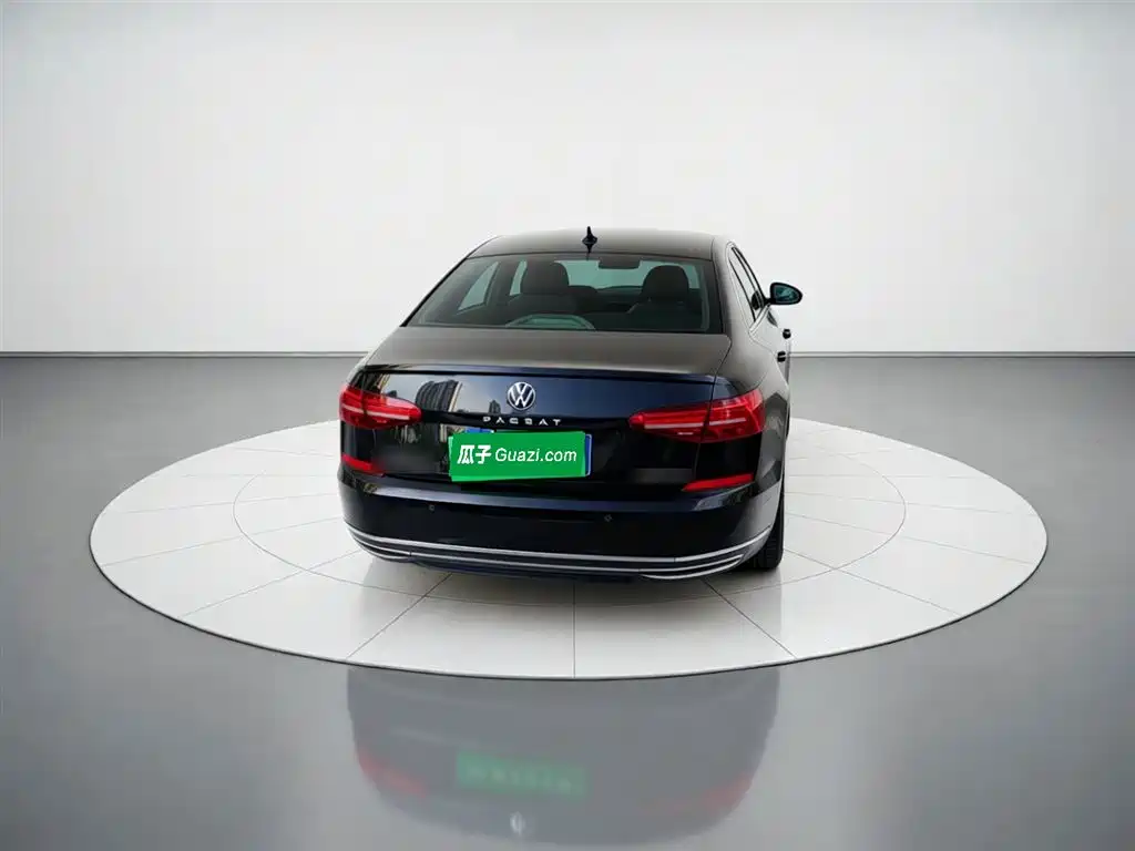 Volkswagen Passat 2021