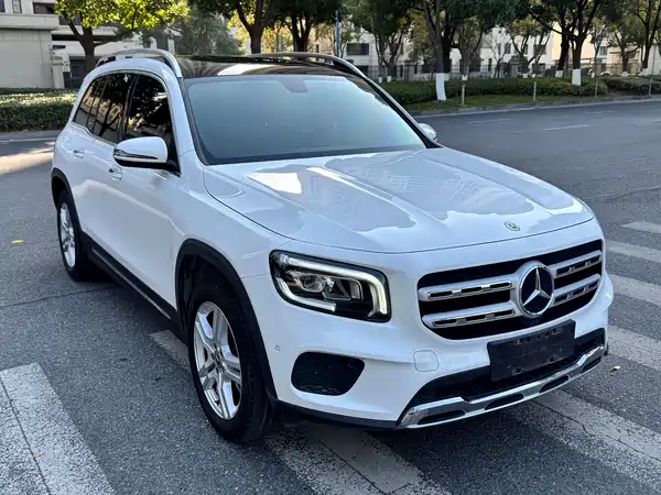 Mercedes-Benz GLB 2021