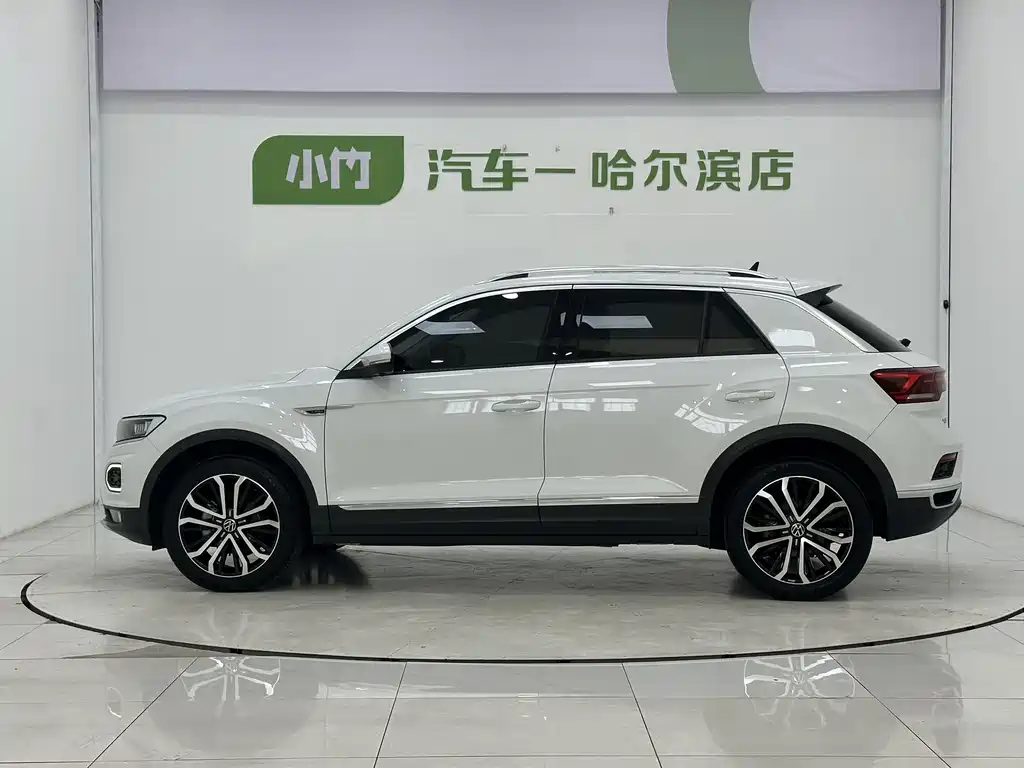 Volkswagen T-Roc 2022 — фото 5