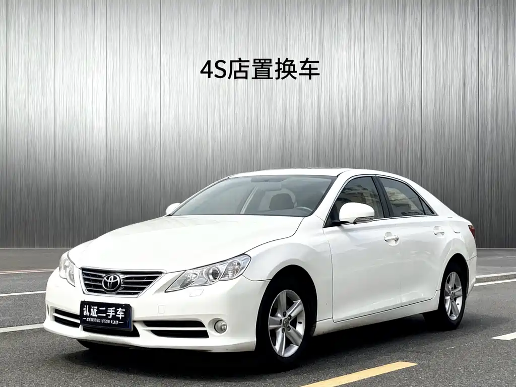 Toyota Reiz 2012