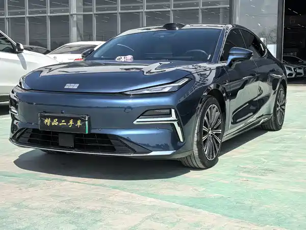Geely Galaxy Starshine 8 2025