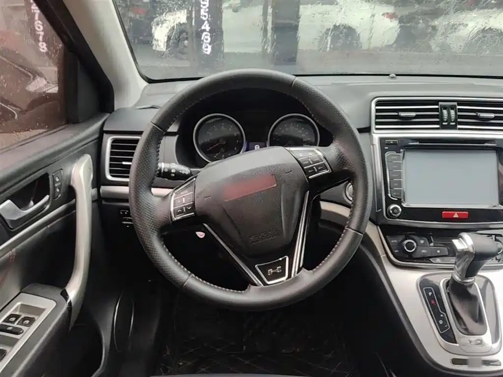 Haval H6 2015 — фото 7