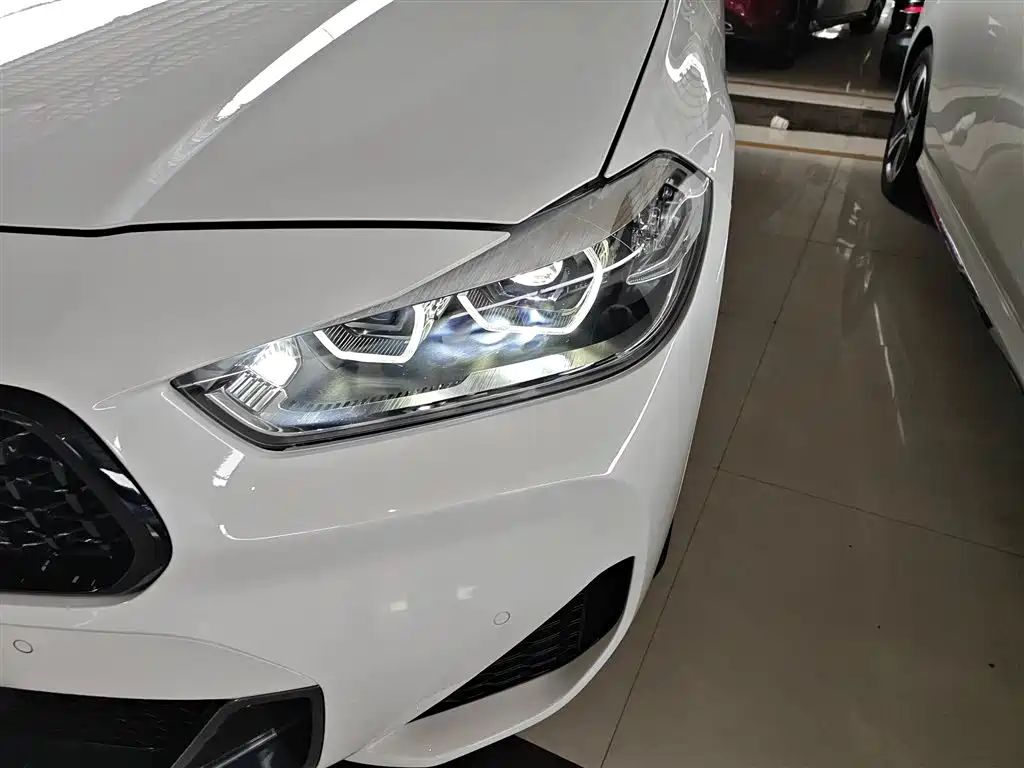 BMW X2 2023 — фото 18