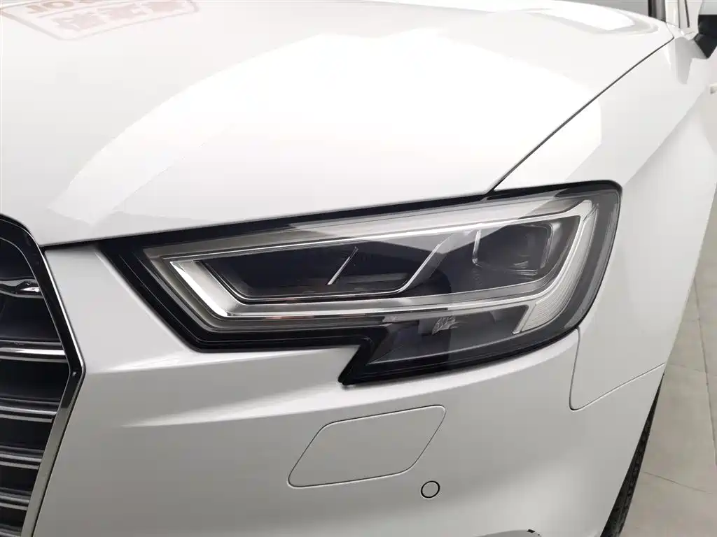 Audi A3 2019 — фото 7