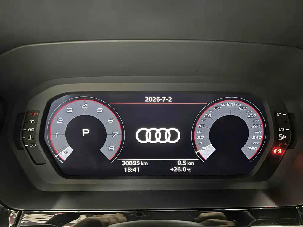 Audi A3 2023 — фото 19