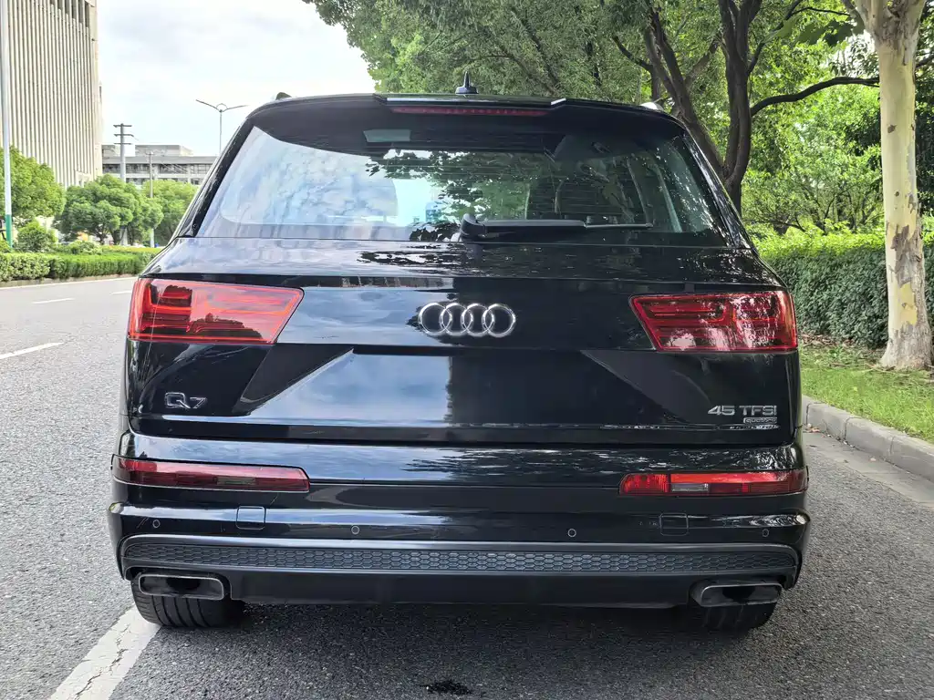 Audi Q7 2017
