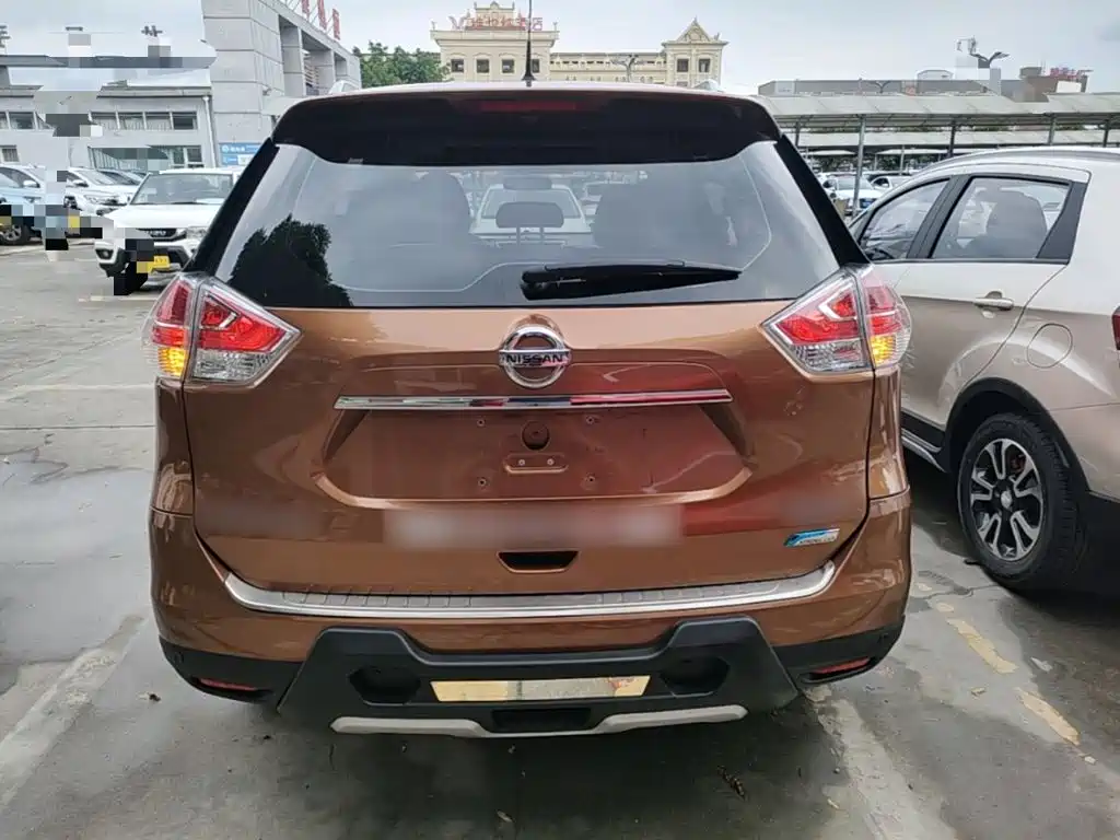 Nissan X-Trail 2016