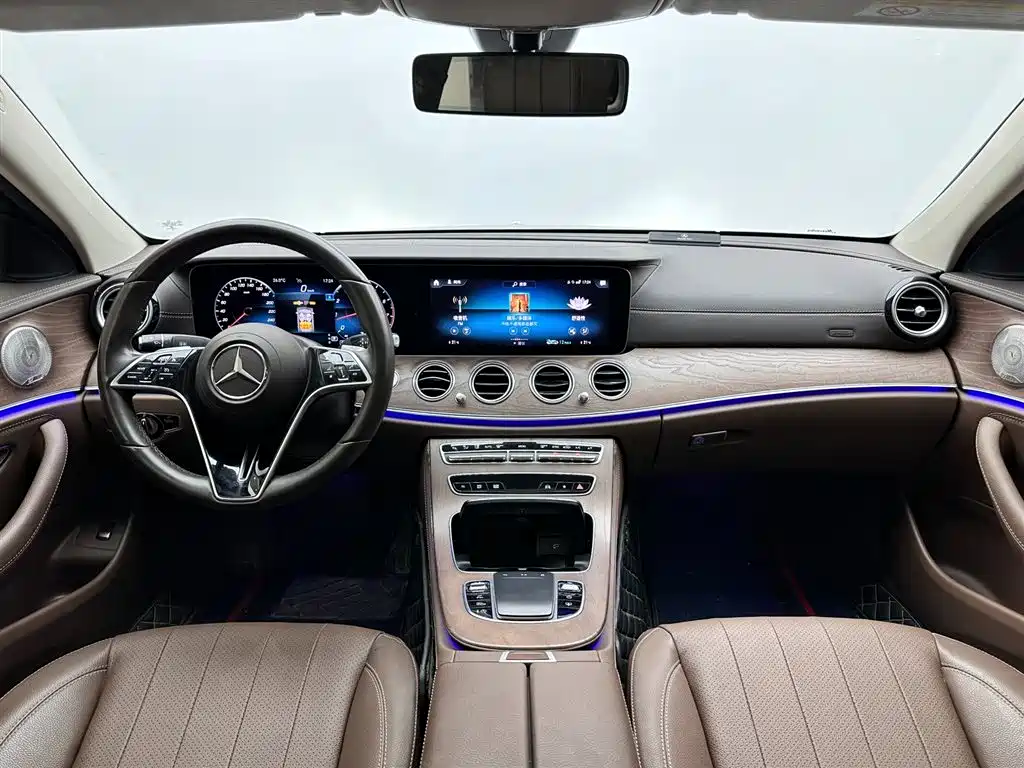 Mercedes-Benz E-Class 2021 — фото 10