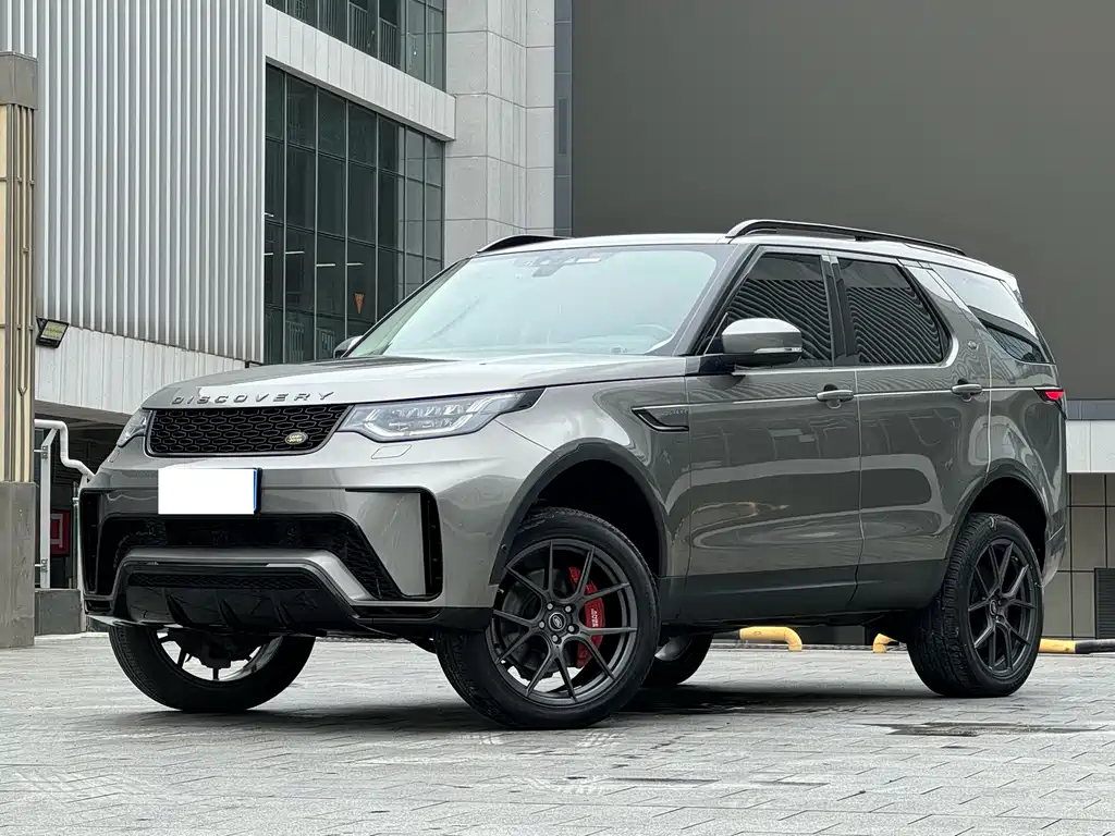 Land Rover Discovery 2019 — фото 1