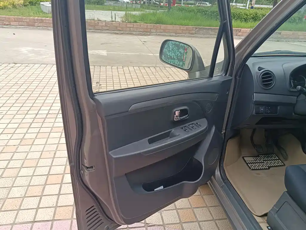 Suzuki Wagon R X5 2013