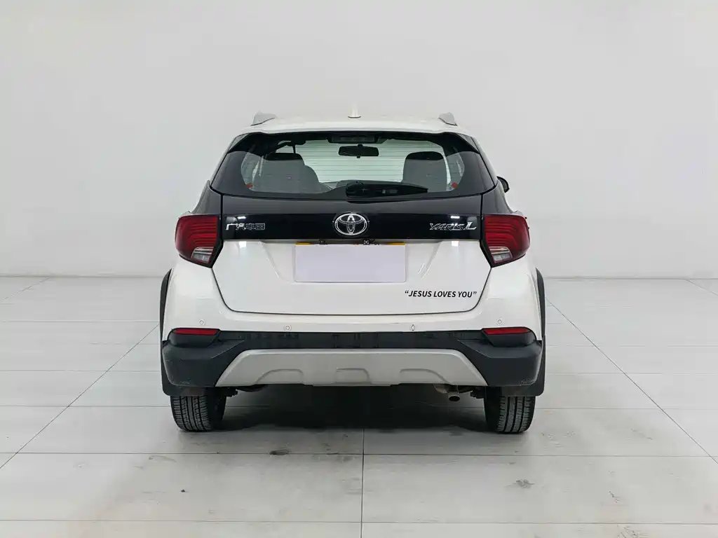 Toyota Yaris L 2020