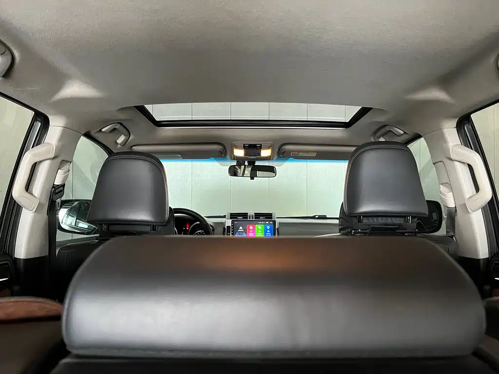 Toyota Prado 2016 — фото 15