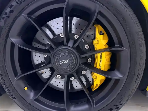 Porsche 911 2019