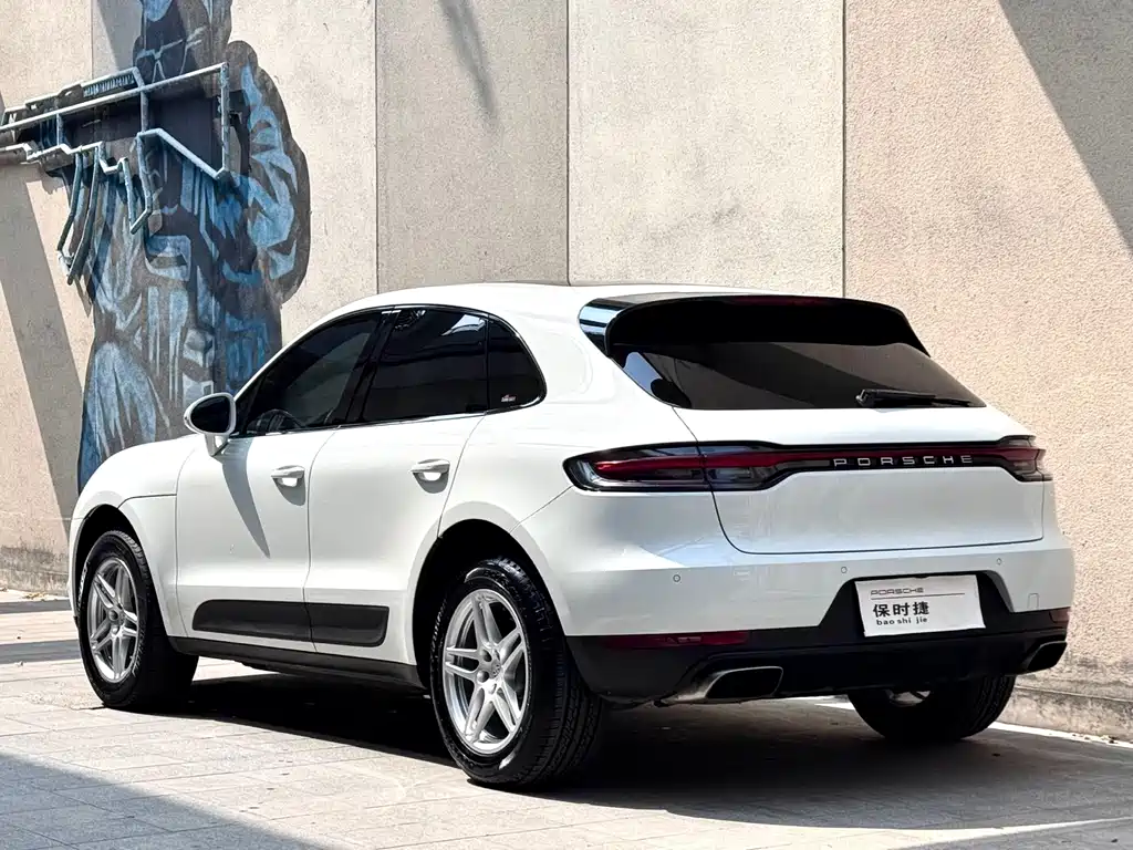Porsche Macan 2021 — фото 9