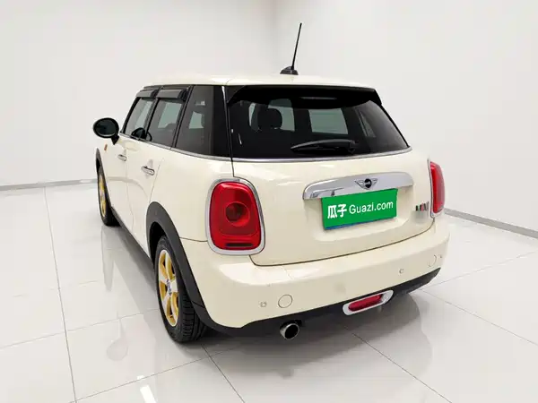 MINI 2016