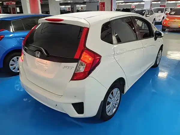 Honda Fit 2016