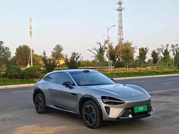 Xiaomi YU7 2025