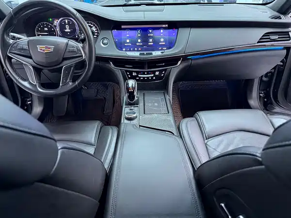 Cadillac CT6 2021
