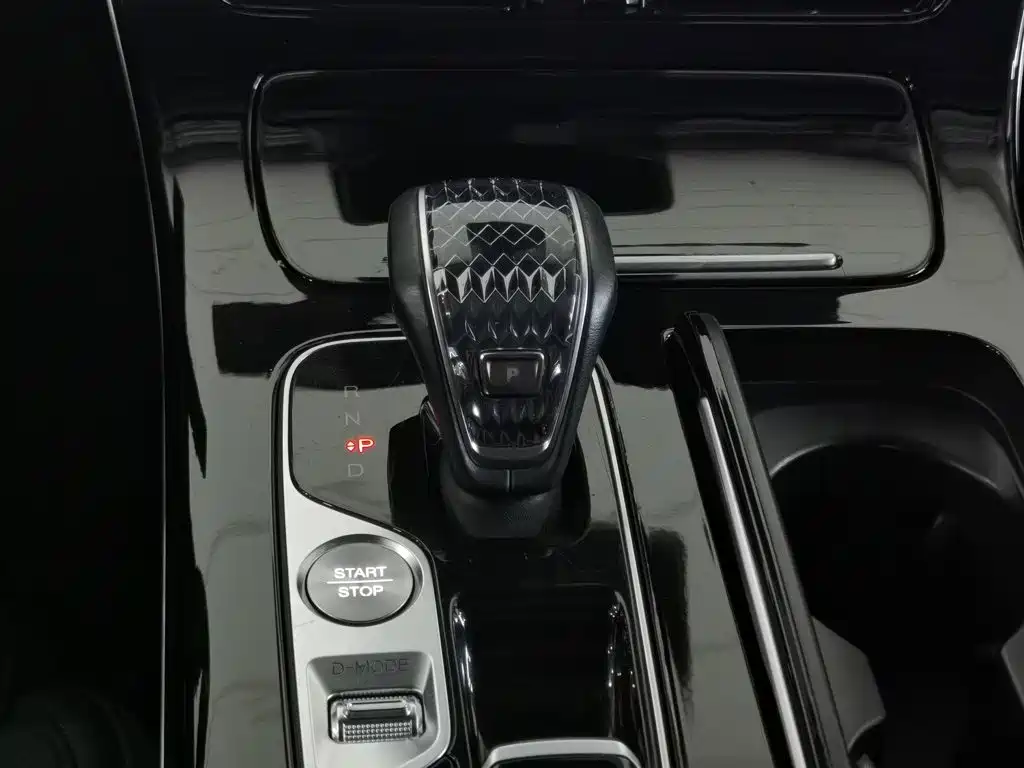 GAC Trumpchi M8 2023 — фото 13