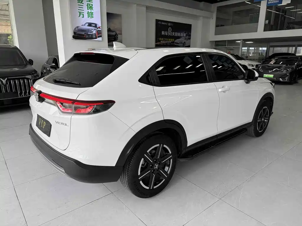 Honda Vezel 2023 — фото 9
