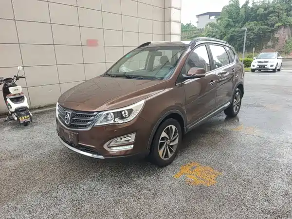 Baojun 560 2016
