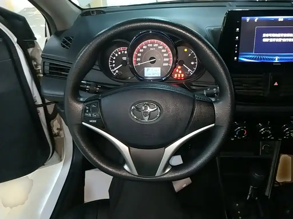 Toyota Vios FS 2023 — фото 11