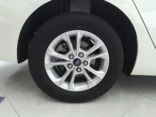 Ford Escort 2022