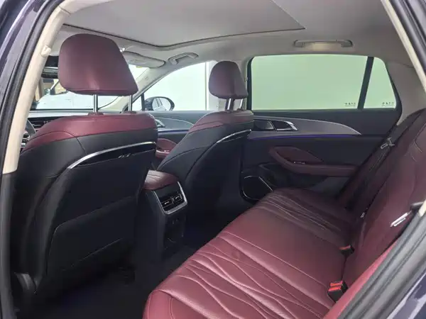 Hongqi H5 2023