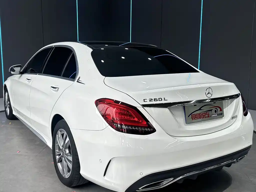 Mercedes-Benz C-Class 2021 — фото 8