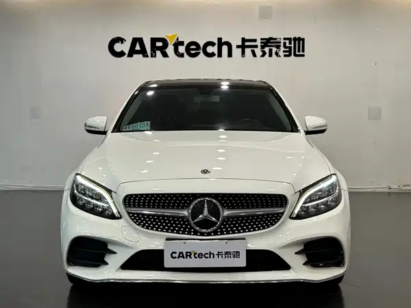 Mercedes-Benz C-Class 2020