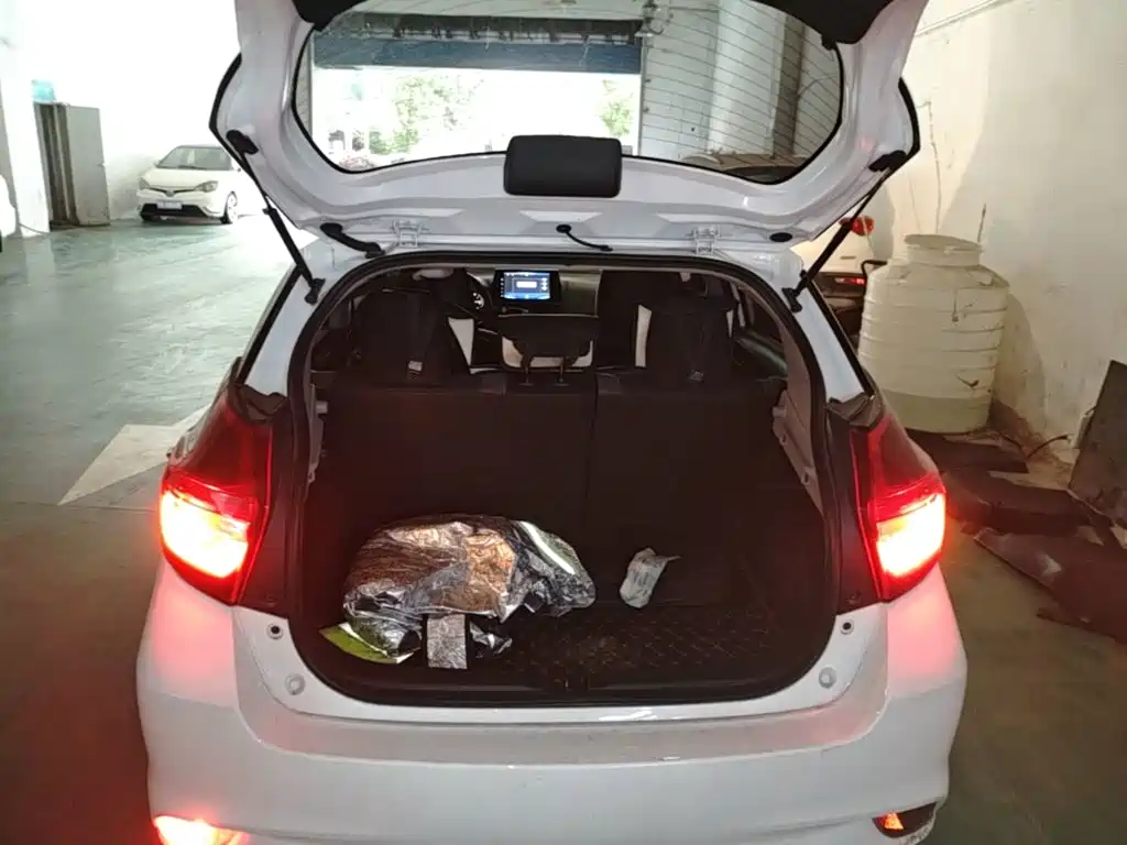 Toyota Vios FS 2022 — фото 19