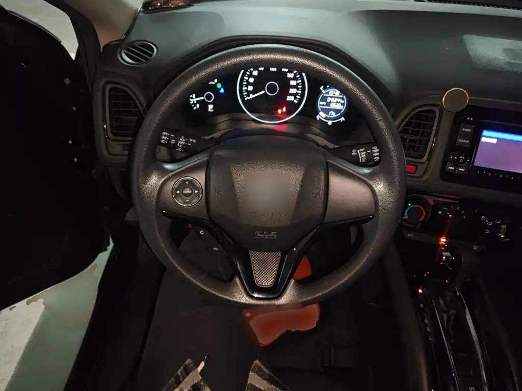 Honda Vezel 2016 — фото 11